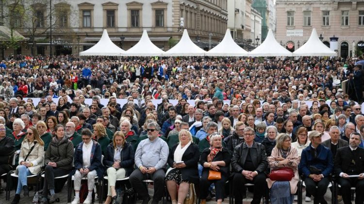 Mashuhuda wa imani na matumaini nchini Hungaria.