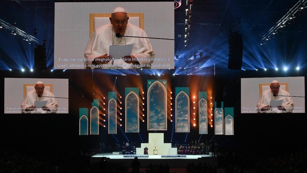 Apostolische Reise nach Ungarn - Der Papst trifft junge Leute