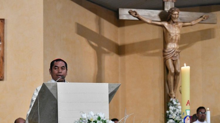 Do Carmo da Silva durante l'omelia