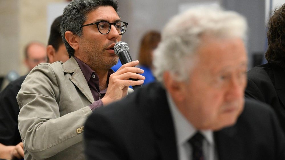 A coletiva de imprensa nesta ter?a-feira (9)