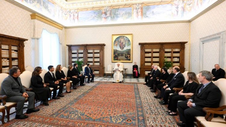 Il Papa con i membri della Asociación Agraria Jóvenes Agricultores 
