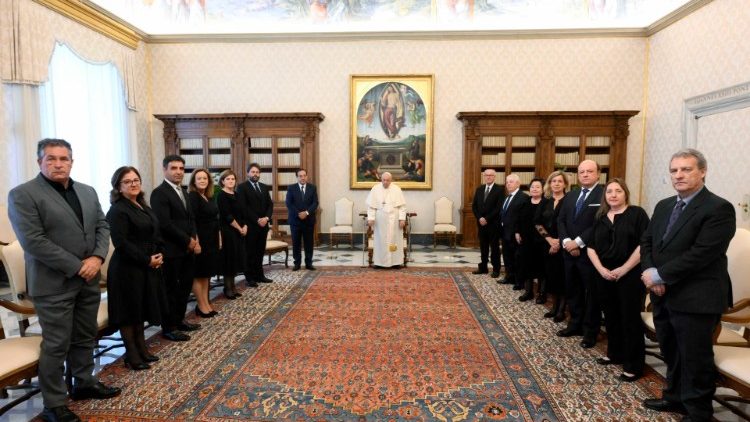 Papie? z przedstawicielami Stowarzyszenia M?odych Rolnikw z Hiszpanii
