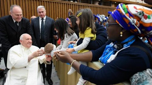 UMOFC: «Écouter la plainte des femmes dans le monde», exhorte François