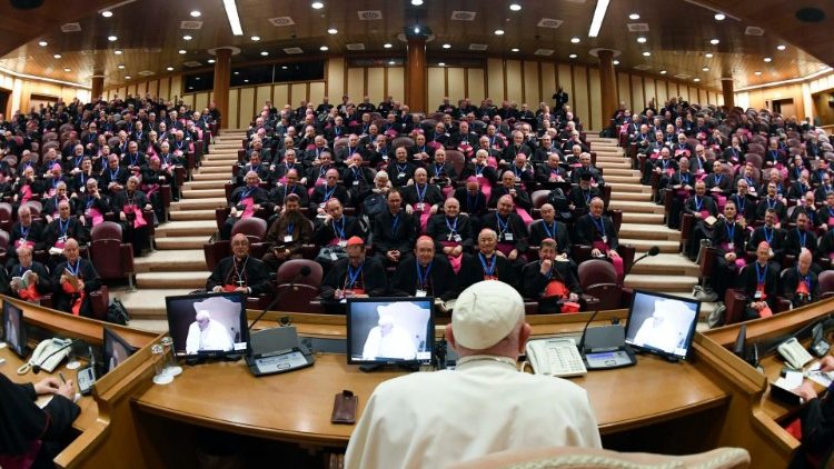 Le Pape Fran?ois le 22 mai avec les vques italiens. 