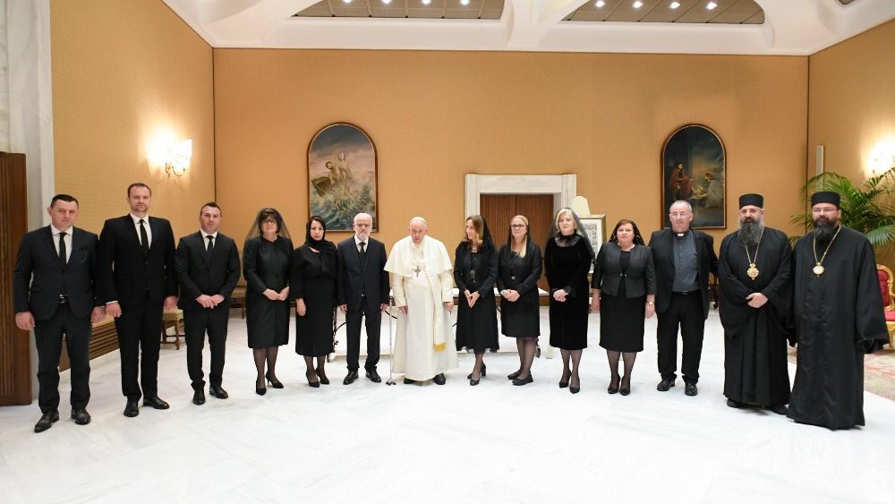Papa Francisc a primit o delegație din Macedonia de Nord, condusă de președintele Parlamentului de la Skopje, Talat Xhaferi