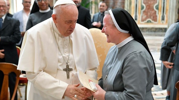 MAP Francis with Little Missionary Sisters of Charity