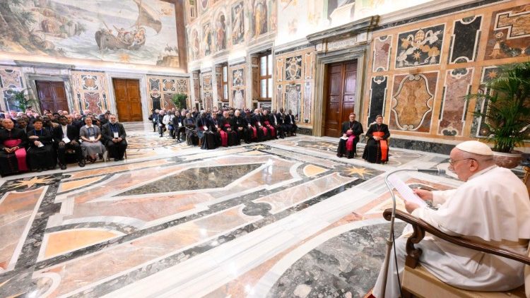 Incontro di Papa Francesco con i partecipanti all'assemblea generale delle Pontificie Opere Missionarie.