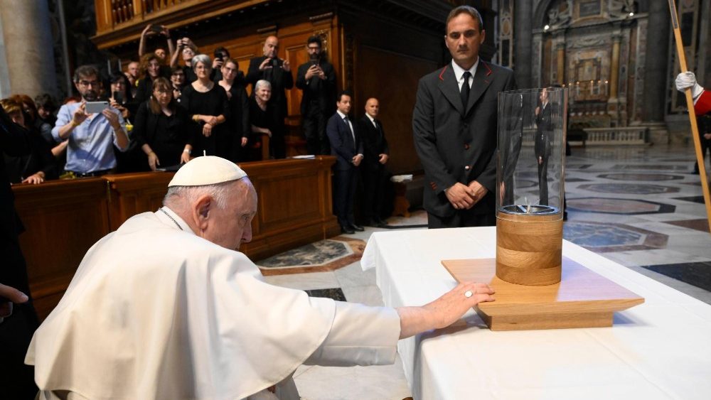 2023.06.03 Pellegrini da Concesio e da Sotto il Monte, in occasione del 60? della morte di Giovanni XXIII e dell'elezione di Paolo VI
