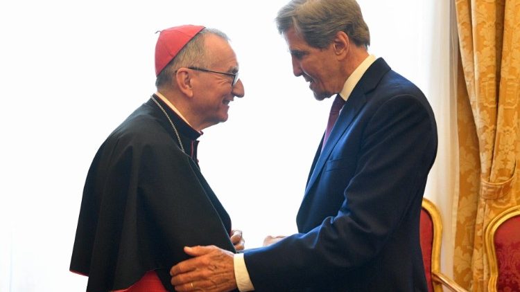 A audiência com o cardeal Parolin, secretário de Estado do Vaticano
