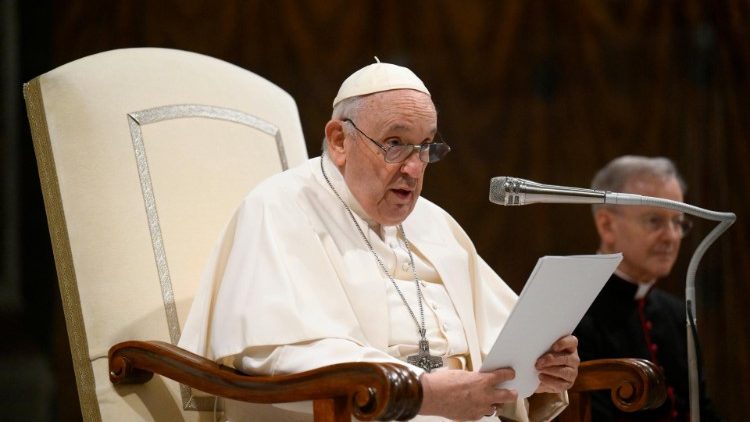 Papa Francesco ha incontrato in Vaticano i membri del Capitolo generale dei Servi del Paraclito.