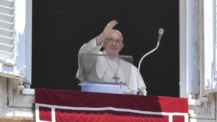 Il Papa durante l'Angelus