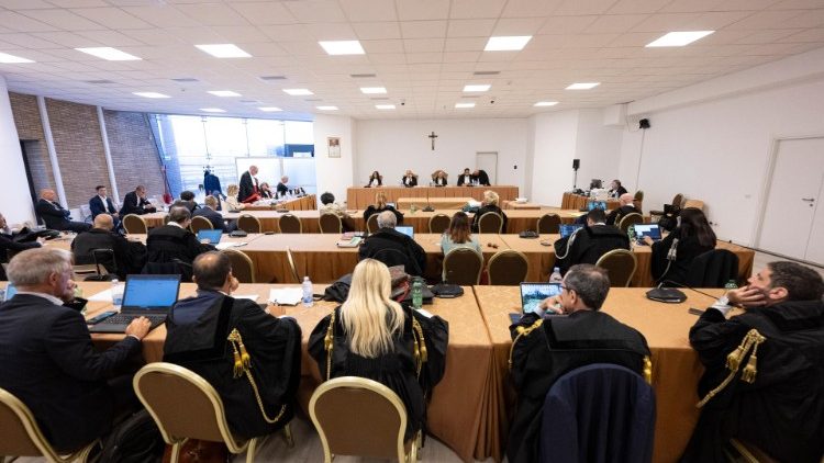 Il processo sulla gestione dei fondi della Santa Sede (foto d'archivio)