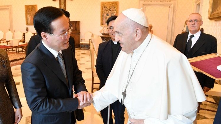 President Vo Van Thuong of the Socialist Republic of Viet Nam and MAP Francis