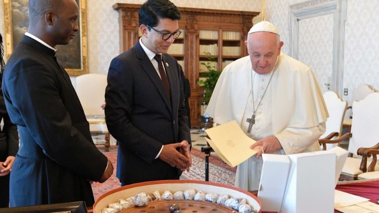 L'incontro del Papa con il presidente del Madagscar Andry Rajoelina
