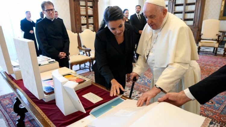 El viaje apostólico del Papa a Hungría, del 28 al 30 de abril de 2023, fue inspirado por el lema "Cristo es nuestro futuro". (Vatican Media)