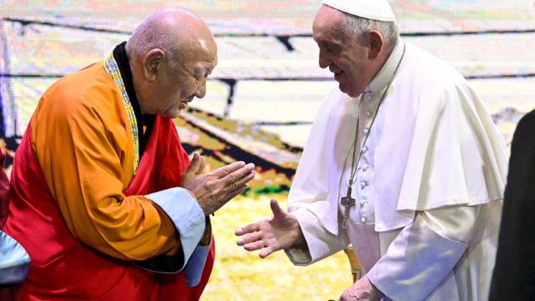 L'incontro ecumenico e interreligioso