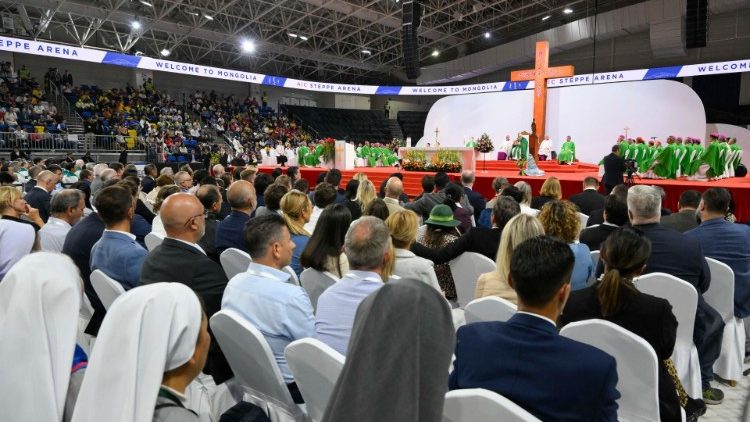 MAP Francis during the celebration of Mass in the Steppe Arena winter sports stadium in Ulaanbaatar