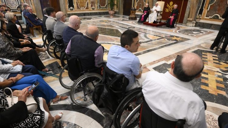 MAP Francis meets with workers' association