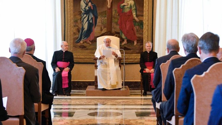 MAP Francis addresses participants in the Pauline Ecumenical Colloquium