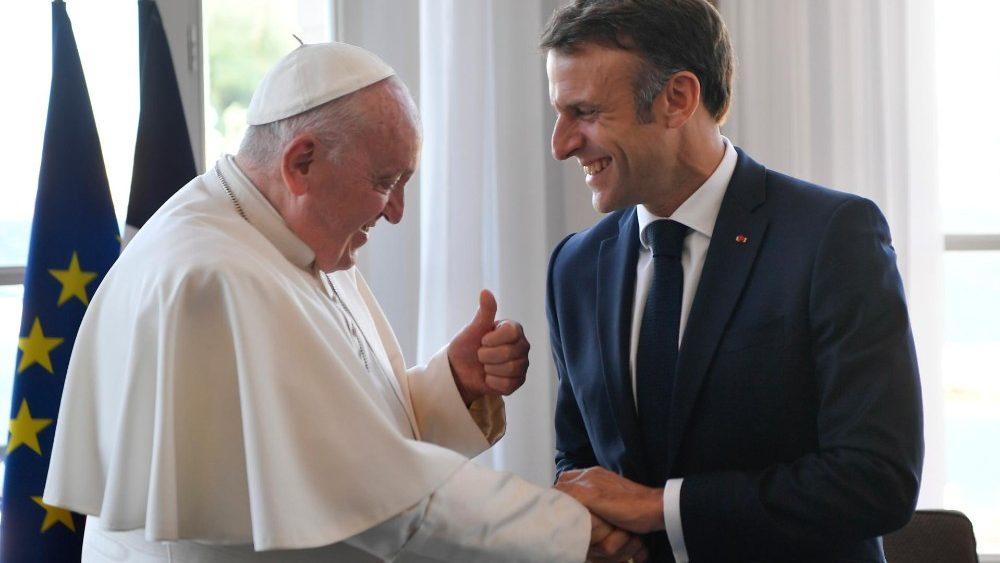 L'incontro del Papa con il presidente della Repubblica francese, Emmanuel Macron
