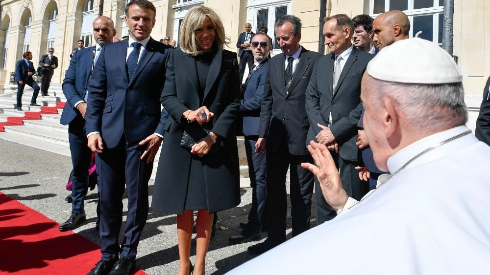 L'incontro del Papa con il presidente della Repubblica francese, Emmanuel Macron