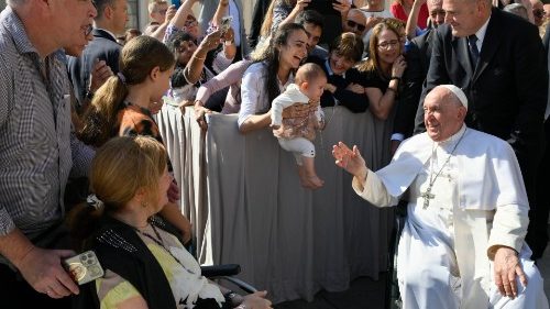 Benedizioni, conversione pastorale e il rischio di voler codificare tutto