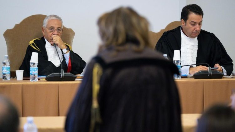 Il processo per la gestione dei fondi della Santa Sede (foto d'achivio)