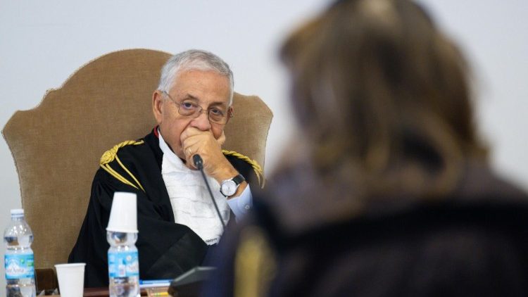 Il processo per la gestione dei fondi della Santa Sede