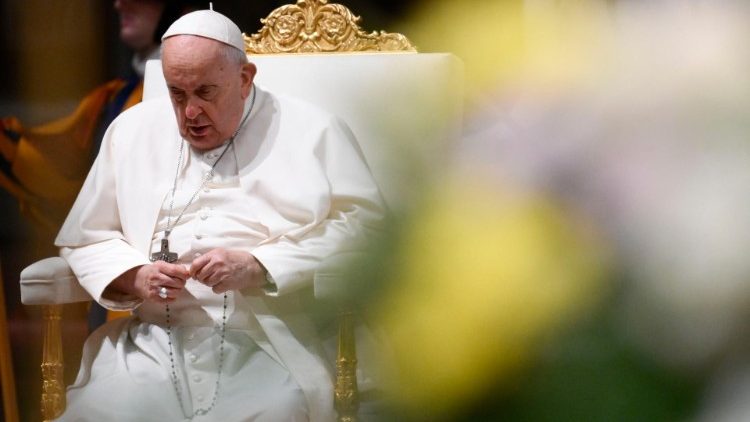 El Papa en el momento de oracin por la paz (27 de octubre de 2023)