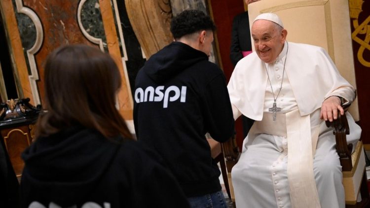 MAP Francis receives members of ANSPI in the Vatican