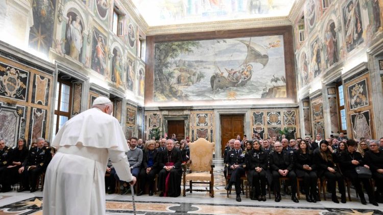 Un momento dell'udienza in Sala Clementina