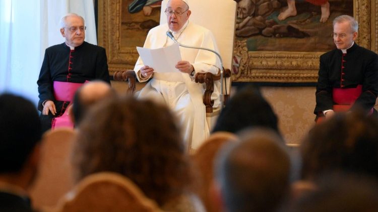 L'intervento del Papa alla delegazione dell'Ospedale "Miulli" di Acquaviva delle Fonti