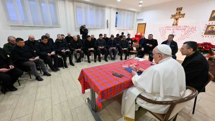 MAP Francis with priests of his diocese