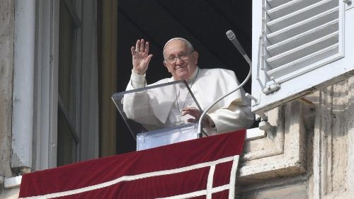 Francisco: Pidamos la gracia del asombro