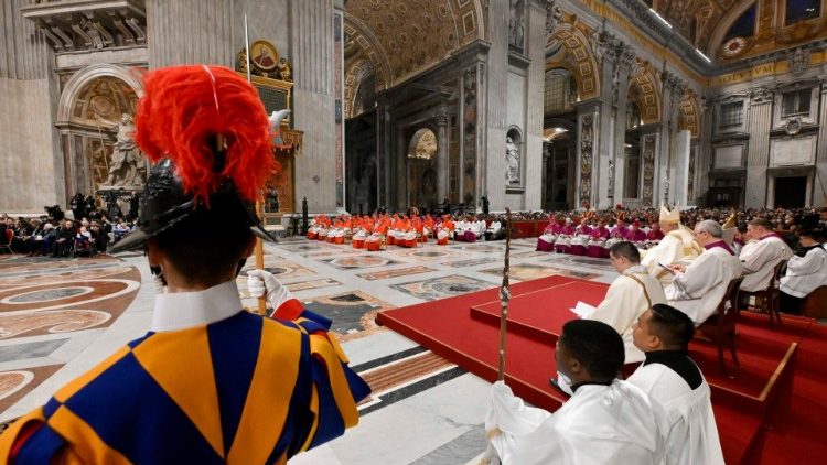 La celebrazione dei primi vespri della Solennità di Maria Madre di Dio