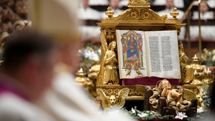 La celebrazione dei primi vespri della solennità della Madre di Dio