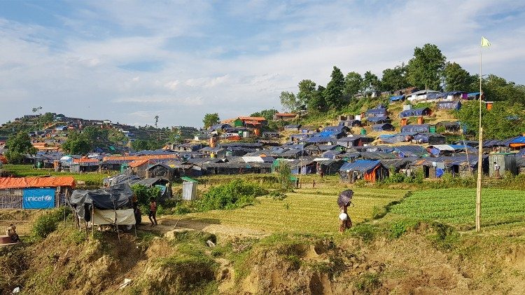 Un camp de réfugiés rohingyas fuyant la Birmanie pour le Bangladesh voisin.