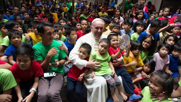 البابا يوجه رسالة فيديو  إلى الفيليبينيين في الذكرى المئوية الخامسة لوصول بشارة الإنجيل إلى بلادهم
