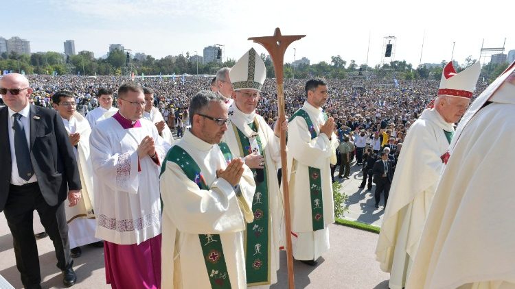 Le Pape François célèbre en espagnol une messe pour la paix et la justice au parc O'Higgins de Santiago au Chili, le 16 janvier 2018. 