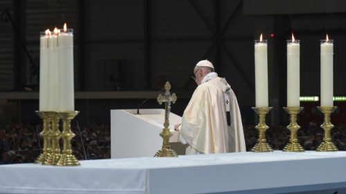 Misa del Papa en Ginebra: Padre, pan y perdón; claves de la fe cristiana