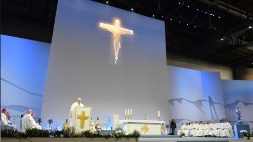 Messa a Ginevra, Papa Francesco: Dio è felice quando ci amiamo e perdoniamo