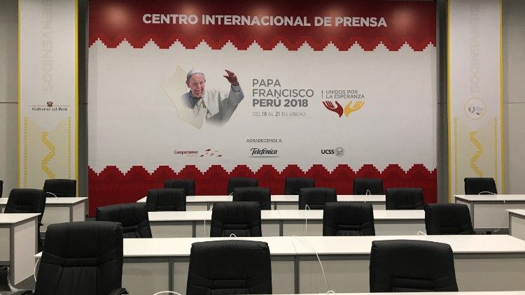 Centro stampa a Lima