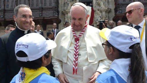 All'Angelus a Lima, la festa dei giovani per Francesco