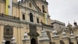 Lima - Chiesa di San Pedro.jpg