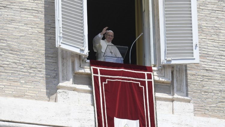 Le Pape François lors de la prière du Regina coeli du 20 mai 2018.