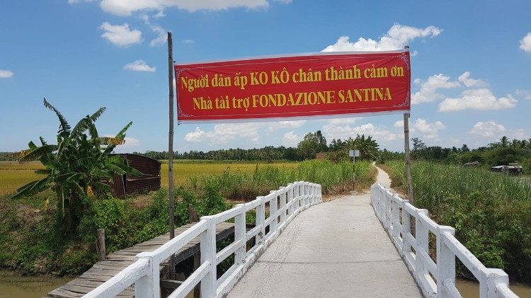 In Vietnam, il ponte finanziato dalla Fondazione Santina Onlus toglierà dall’ isolamento un villaggio