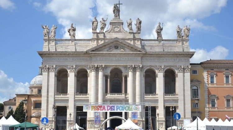 Sviatok národov sa tradične spája s Lateránskou bazilikou