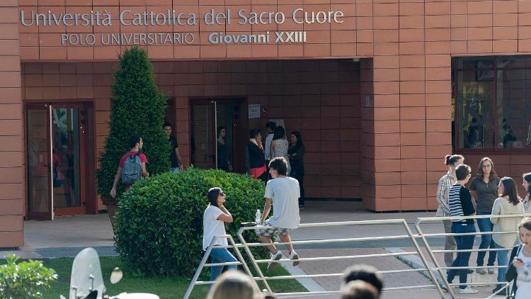 Ingresso nuovo polo Università Cattolica del Sacro Cuore