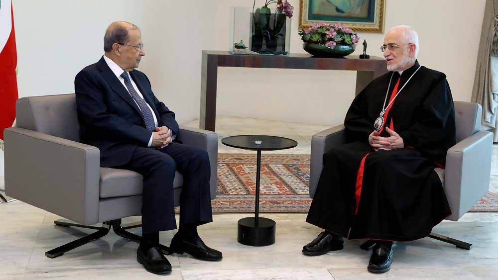 Il Patriarca Krikor Bedros XX con il Presidente Aoun