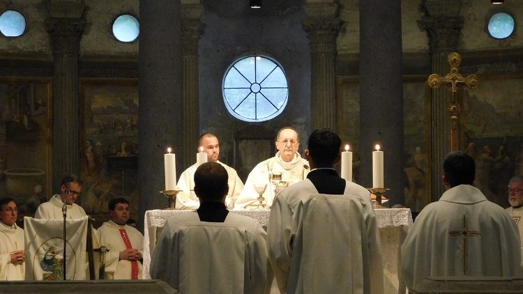 Stella bíboros szentmisét mutat be Mindszenty József bíboros emlékére Rómában